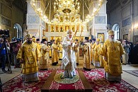 В день 10-летия возрождения Алексеевского ставропигиального монастыря Святейший Патриарх Кирилл совершил в обители Божественную литургию