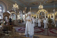 Митрополит Тихон совершил Литургию в Богородице-Рождественском монастыре Владимира
