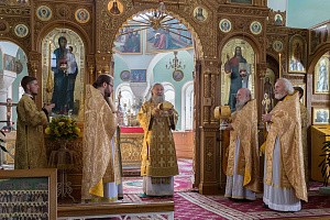 Архиепископ Феогност совершил Литургию в Иоанновском монастыре г. Санкт-Петербурга