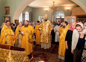 Митрополит Феодосий совершил Литургию в Трегуляевском Иоанно-Предтеченском монастыре Тамбовской епархии