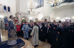 Архиепископ Феогност возглавил Литургию в Зачатьевском монастыре  в день его престольного праздника