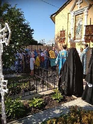 В Свято-Тихвинском Богородицком монастыре г. Бузулука отметили престольный праздник