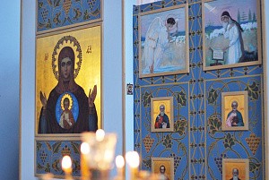 В Марфо-Мариинской обители Литургию Преждеосвященных Даров отслужили клирики Алексиевского монастыря