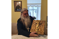 В Крестовоздвиженском женском монастыре Нижнего Новгорода обретена старинная икона «Крест с предстоящими»
