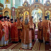 Митрополит Нижегородский Георгий возглавил Kитургию в Иоанновском монастыре Санкт-Петербурга