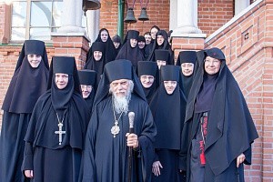Епископ Пантелеимон совершил Литургию в Зачатьевском монастыре﻿ в день его престольного праздника