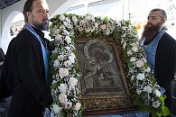Список Толгской иконы Божией Матери вернулся из Успенского собора Ярославля в Толгский монастырь 