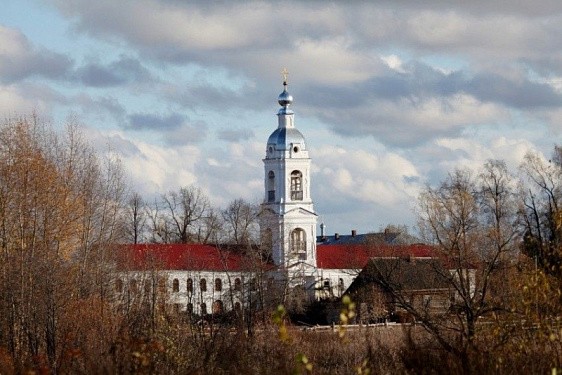 Свято-Успенский Пошехонский Адрианов мужской монастырь 