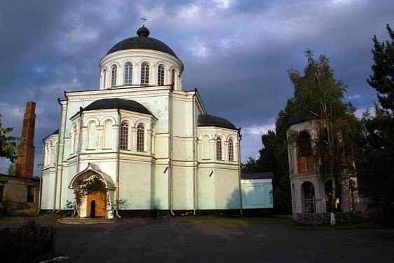 Троицкий ставропигиальный женский монастырь Киевской епархии 