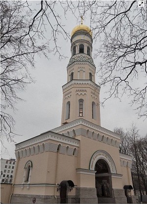 Воссоздана колокольня Новодевичьего монастыря в Санкт-Петербурге