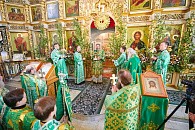 В праздник Святой Троицы в Свято-Троицком монастыре Чебоксар отметили престольный праздник