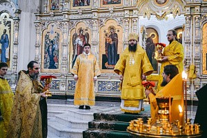 Епископ Евгений в Свято-Николаевском монастыре г. Верхотурья совершил поминальное богослужение по погибшим в ДТП