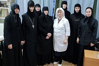 Сестры Феодоровского монастыря Переславля-Залесского обучились основам ухода за больными