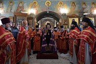 Епископ Можайский Иосиф совершил Литургию на московском подворье Оптиной пустыни