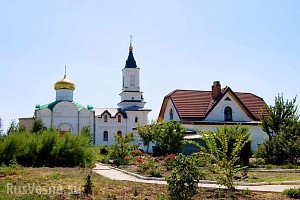 Украинская армия заняла Свято-Иверский монастырь в Донецке и ведет из него огонь