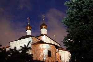 Епископ Савва совершил Литургию в Новоспасском монастыре накануне гражданского новолетия