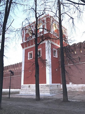 Отреставрирована одна из башен монастырской ограды Донской обители