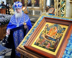 В Свято-Троицком монастыре Чебоксар отметили праздник Успения Божией Матери