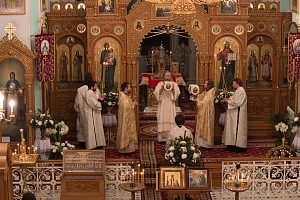 Архиепископ Феогност совершил богослужение  в Иоанновском монастыре г. Санкт-Петербурга