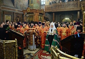 В день памяти свщмч. Илариона Патриарх Кирилл  совершил Литургию в Сретенском монастыре
