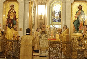 Архиепископ Сергиево-Посадский Феогност совершил Литургию  в Иоанно-Предтеченском женском монастыре