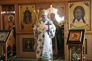 Епископ Никита возглавил престольный праздник в Шамординской обители