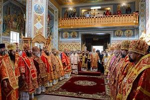 В Иверско-Серафимовском Алматинском монастыре отпраздновали 145-летие учреждения Туркестанской епархии
