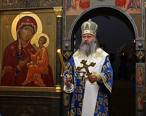 24 июня архиепископ Сергиево-Посадский Феогност совершил Литургию  в Стефано-Махрищском монастыре