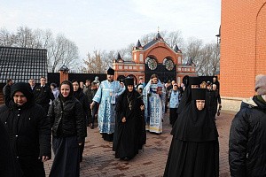 На подворье Покровского монастыря состоялся престольный праздник