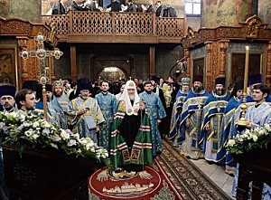 В праздник Сретения Господня Патриарх Кирилл совершил Литургию в Сретенском монастыре