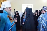 Митрополит Вениамин совершил Литургию в Свято-Николаевском монастыре Оренбургской епархии и возвел в сан игумении его настоятельницу