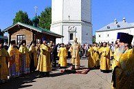 Торжества в честь обретения Великорецкого образа святителя Николая Чудотворца начались в Вятской митрополии