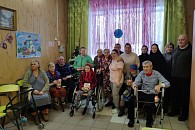 В дни Святок пациенты тверских домов престарелых и госпиталей получили подарки от монастырей Тверской епархии
