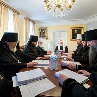 Святейший Патриарх Кирилл посетил Новодевичий ставропигиальный монастырь и возглавил заседание Архиерейского совета Московской митрополии