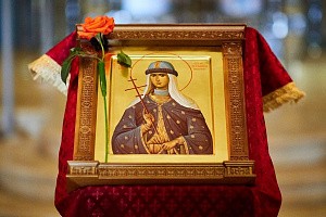 В Зачатьевском монастыре поздравили игумению Иулианию с днем тезоименитства