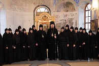 Епископ Феоктист отслужил Литургию в Богоявленском монастыре Углича