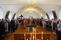 Епископ Скопинский Питирим совершил Литургию в Успенском Вышенском монастыре