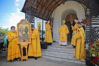 Митрополит Алексий совершил Литургию в Богородице-Рождественском монастыре Тульской митрополии