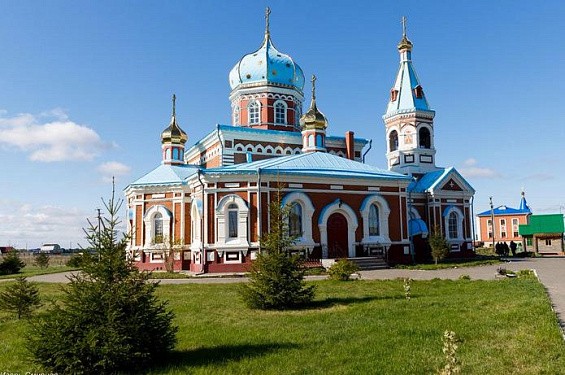 Никольский мужской монастырь в деревне Большекулачье
