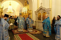 В Димитриевскую родительскую субботу митрополит Владимирский Тихон отслужил Литургию в Спасо-Преображенском монастыре