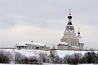 Митрополит Екатеринбургский Евгений освятил новый корпус подворья Среднеуральского монастыря 