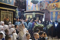 В праздник Введения во храм Пресвятой Богородицы в Введенском Владычнем монастыре Серпухова молитвенно отметили главный престольный праздник