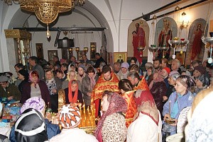 В монастыре «Всецарица» г. Краснодара состоялись богослужения Радоницы