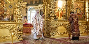 Архиепископ Феогност совершил Литургию в Иосифо-Волоцком монастыре