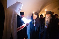 Митрополит Каширский Феогност совершил монашеский постриг насельников Высоко-Петровского монастыря
