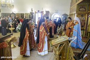 Митрополит Евсевий совершил Литургию в Рождества Богородицы Снетогорском монастыре Псковской епархии
