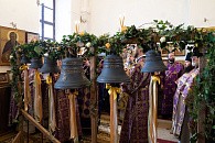 Митрополит Тверской Амвросий посетил Оршин женский монастырь под Тверью и освятил шесть колоколов для звонницы обители