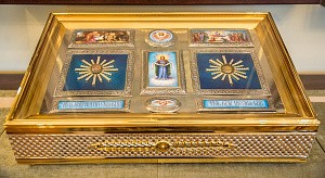 Братия Высоко-Петровского монастыря будет сопровождать ковчег с частицами Покрова и Ризы Богородицы в Болгарию