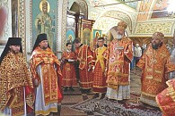 Митрополит Иркутский Максимилиан возглавил Литургию в Знаменском монастыре Иркутска