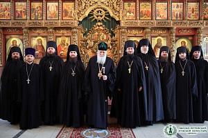 Болгарский Патриарх Неофит посетил Высоко-Петровский монастырь